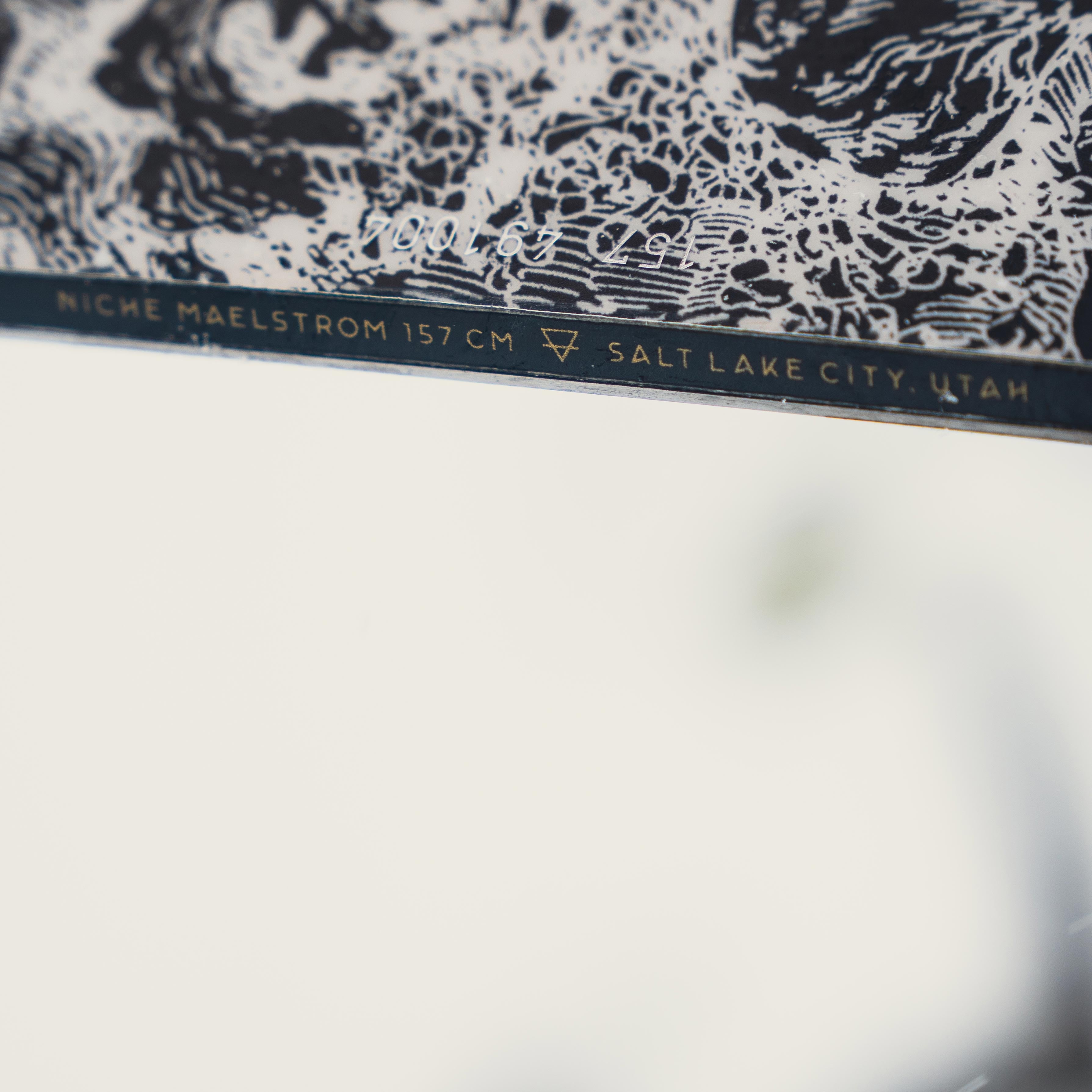 niche maelstrom snowboard fungi graphic detail