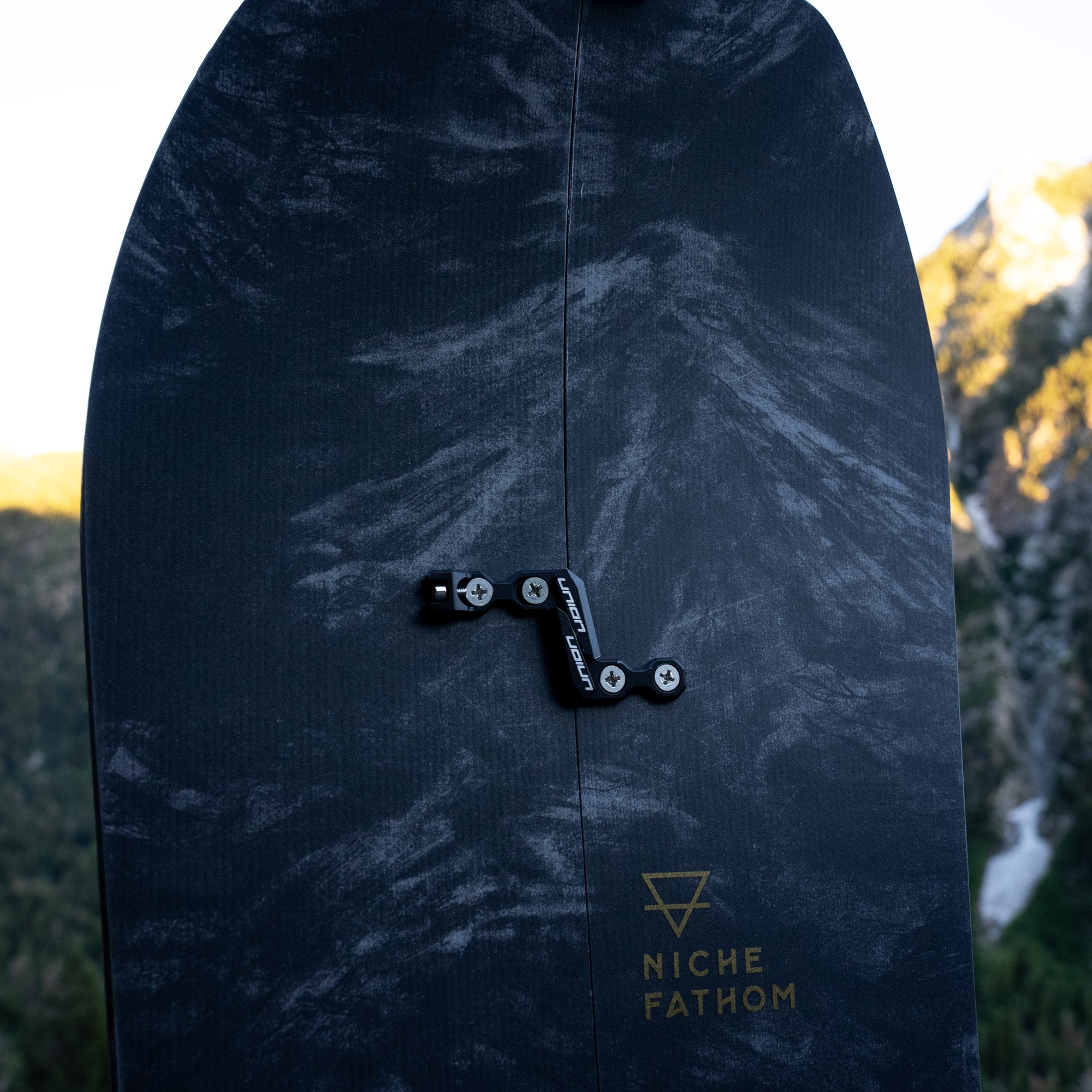 niche fathom snowboard charcoal graphic detail
