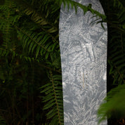 niche pyre snowboard moa graphic detail