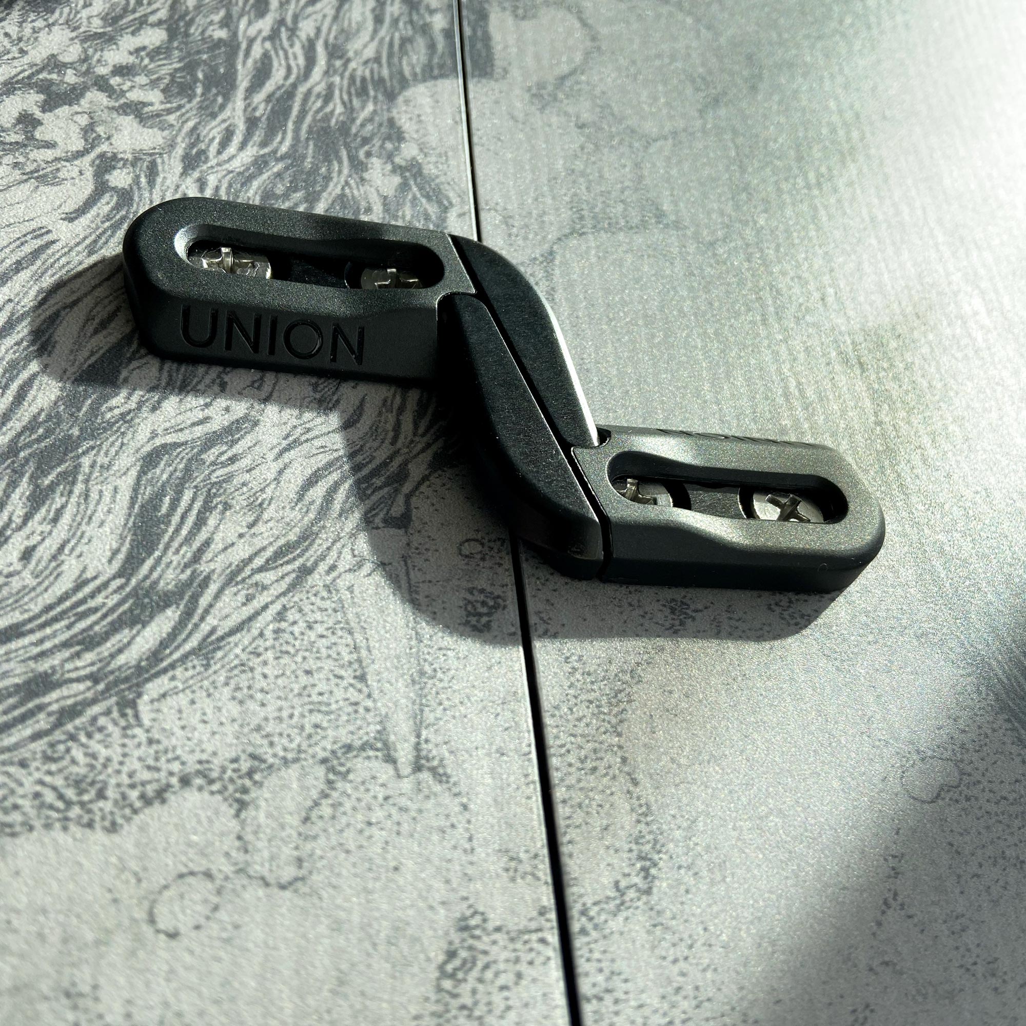 niche fathom snowboard buffalo hardware