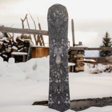 niche story snowboard